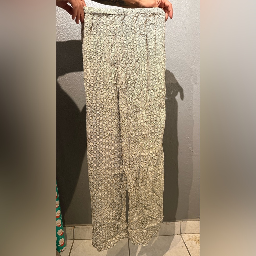 Lightweight Beige Patterned Drawstring Pants - Picture 2 of 4
